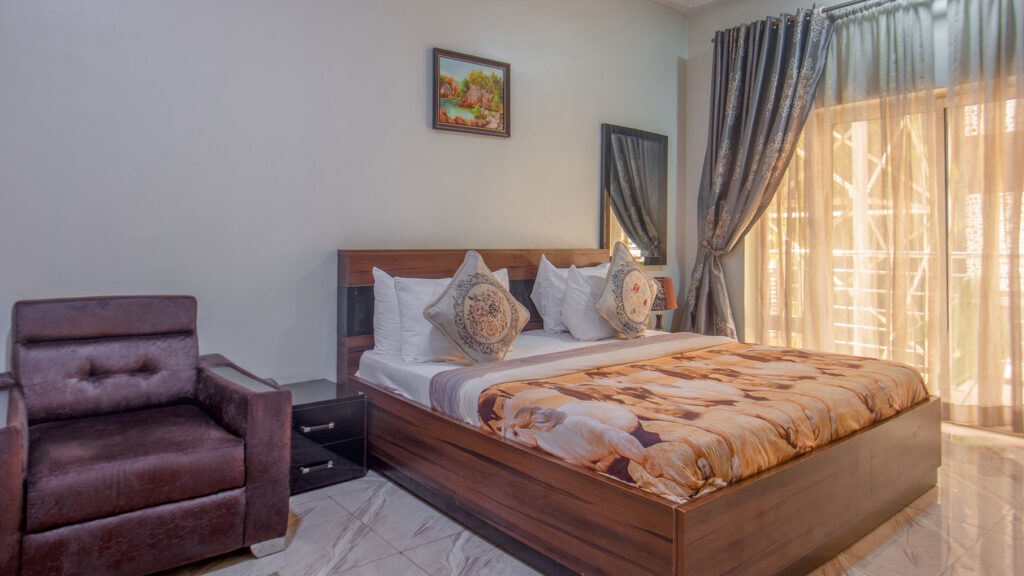 Executive Suite 2