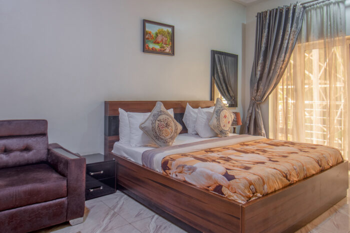 Executive Suite 2